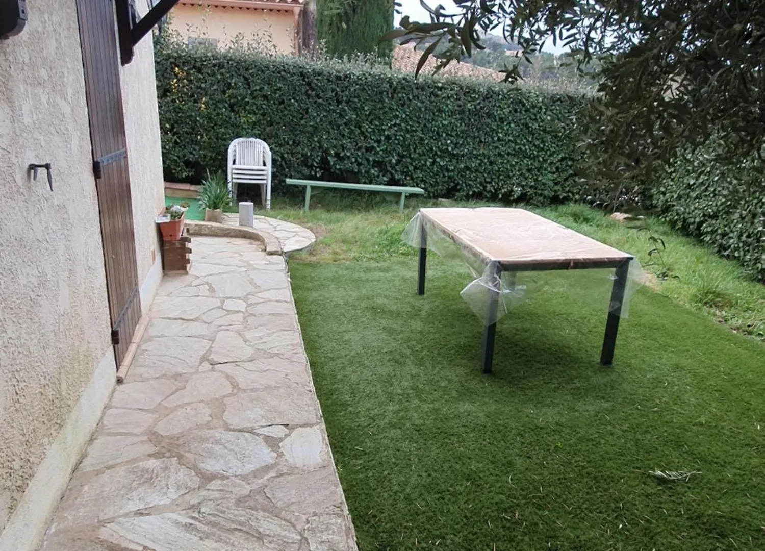 Appartement T2 Bas De Villa Avec Jardinet Au Calme Proche Mer La Seyne-sur-Mer France